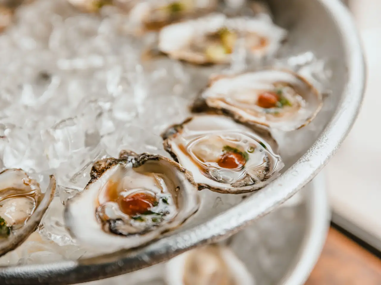 Ice-cold oysters