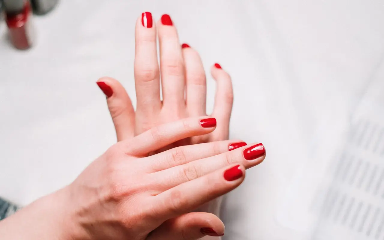 Lacquer Lane is a ten-desk nail studio specializing in builder gel and BIAB overlays for p